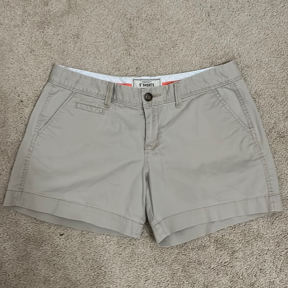 Old Navy Tan 5 inch Shorts